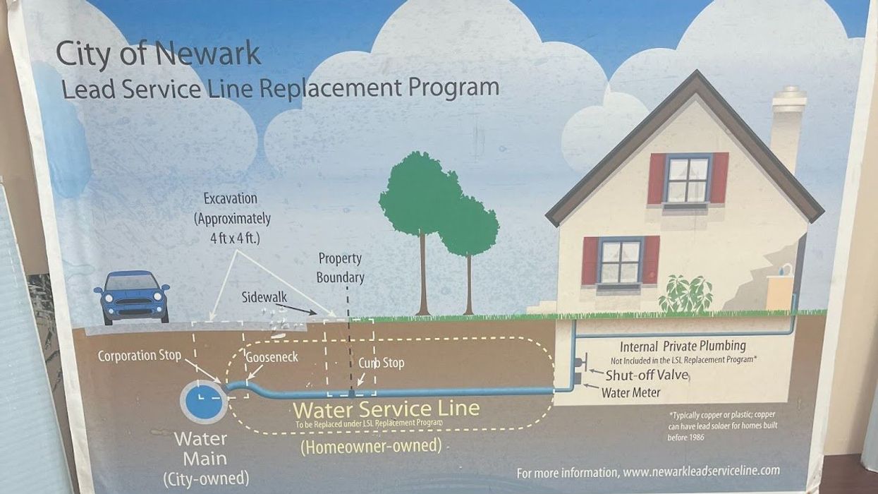 Newark offers lessons for Chicago's efforts to replace lead lines