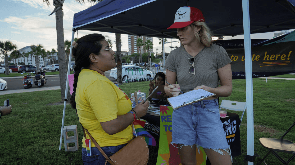 Postal Service Changes Mean Texas Voters Shouldn’t Wait To Mail Voter Registrations and Ballots