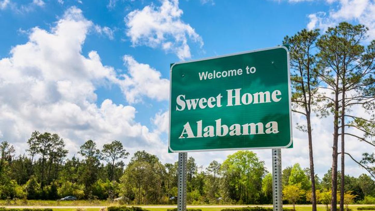 Alabama welcome sign