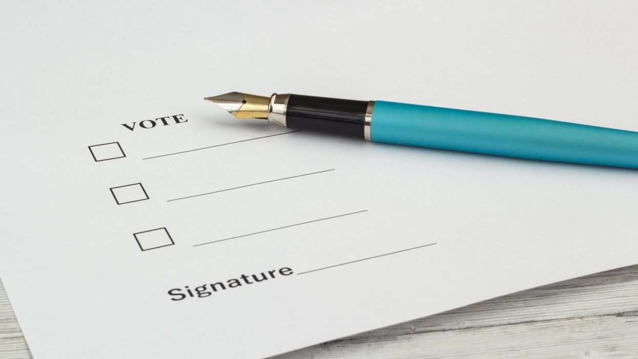 Ballot with signature line