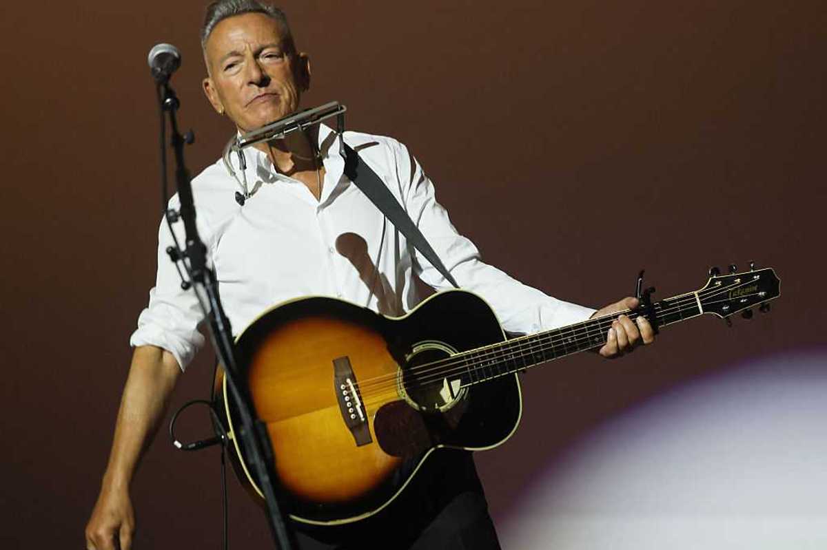 Springsteen’s ‘Streets of Minneapolis’ Demands Justice Now