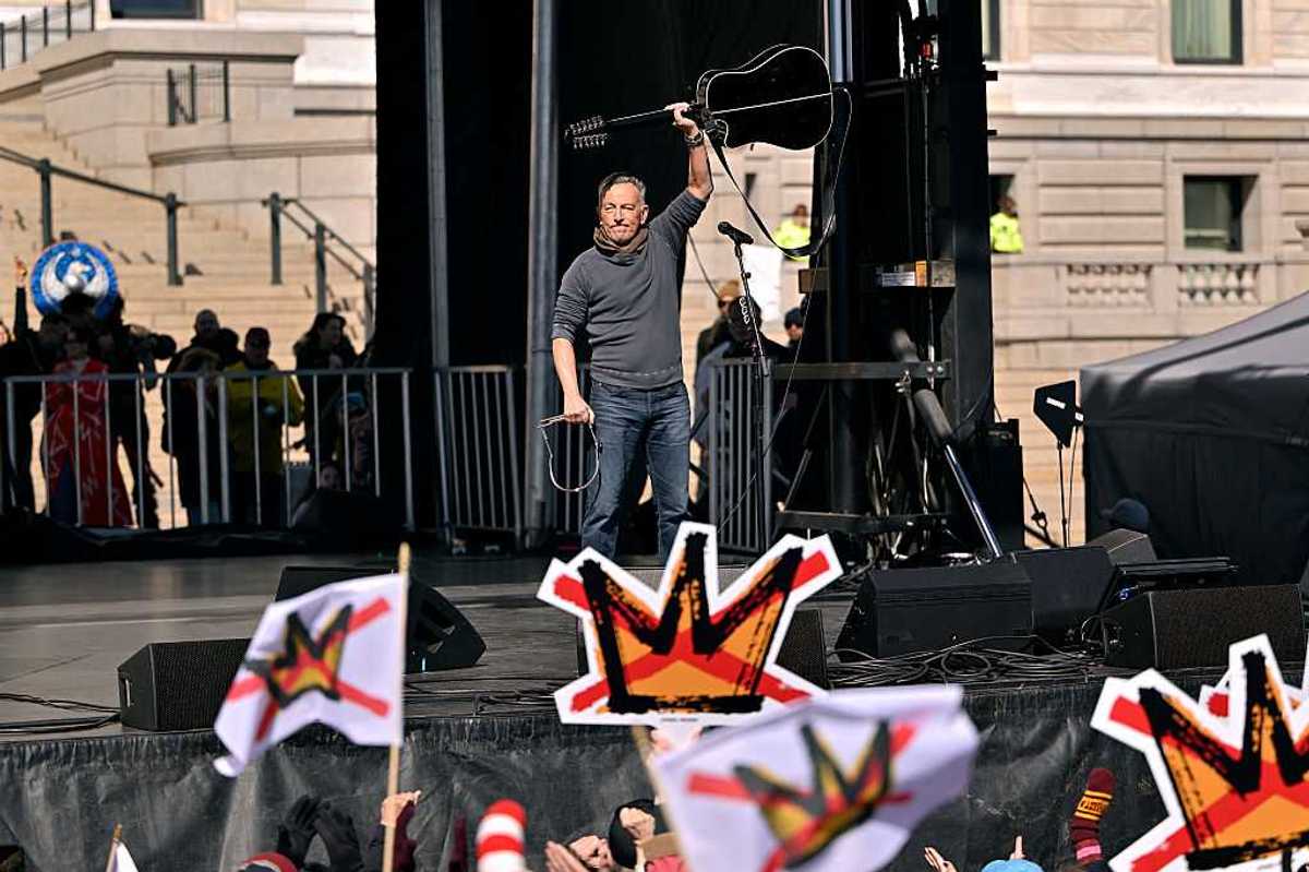 Bruce Springsteen Launches Protest Tour as Warning for American Democracy