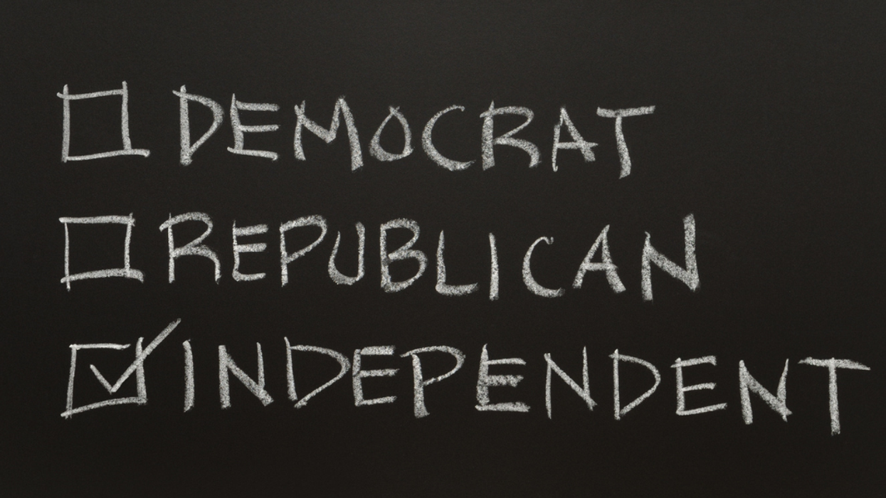 Checklist for "Democrat," "Republican" and "Independent"