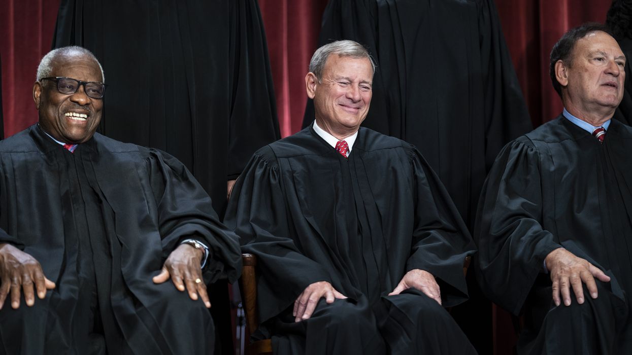 Clarence Thomas, John Roberts and Samuel Alito