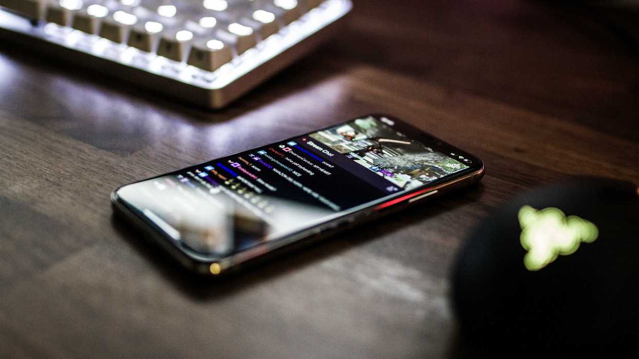Informative Content and Conversations. OUT: Doomscrolling