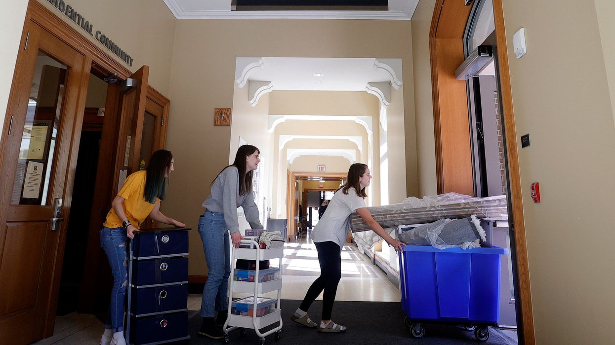 College students leaving campus due to coronavirus