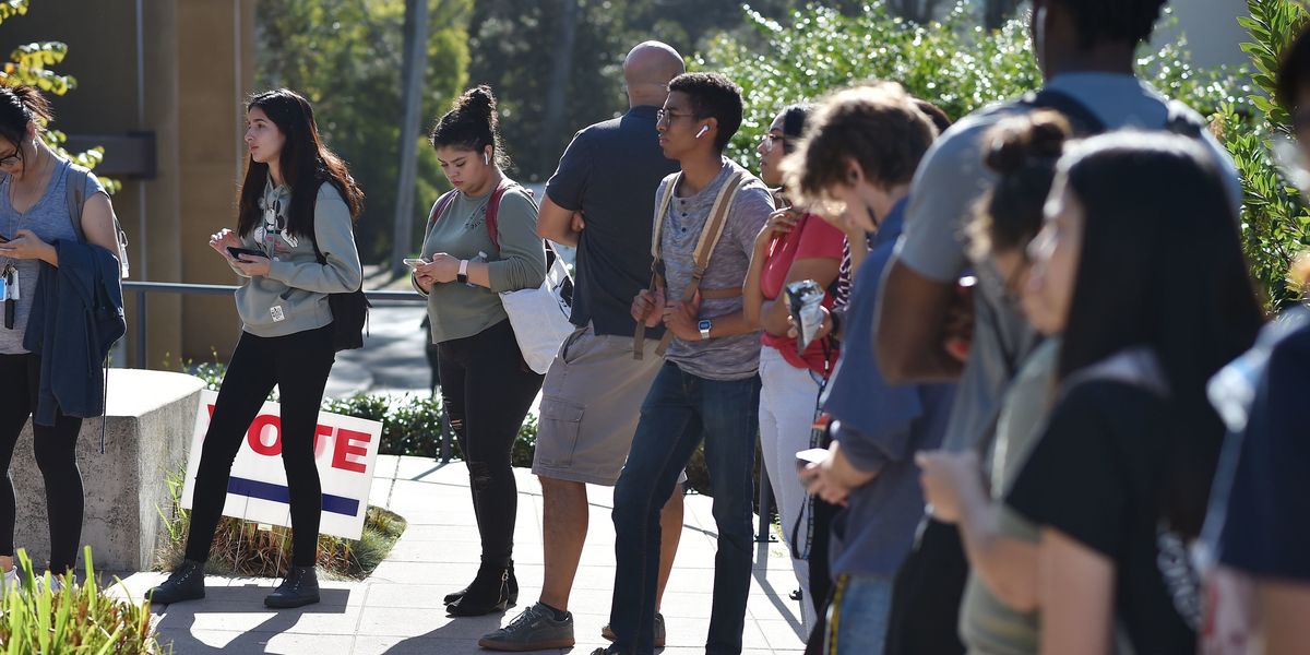 College students voting in 2018 elections