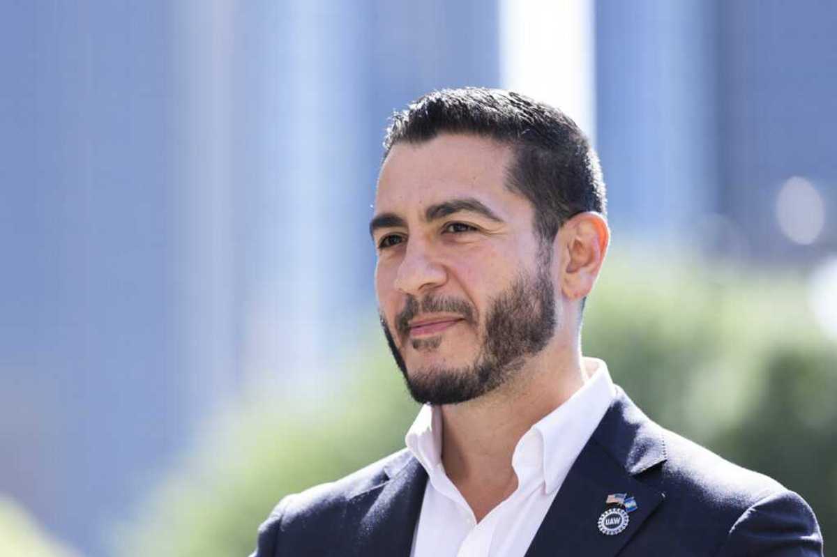 After huge progressive Michigan win, El-Sayed faces a tougher test