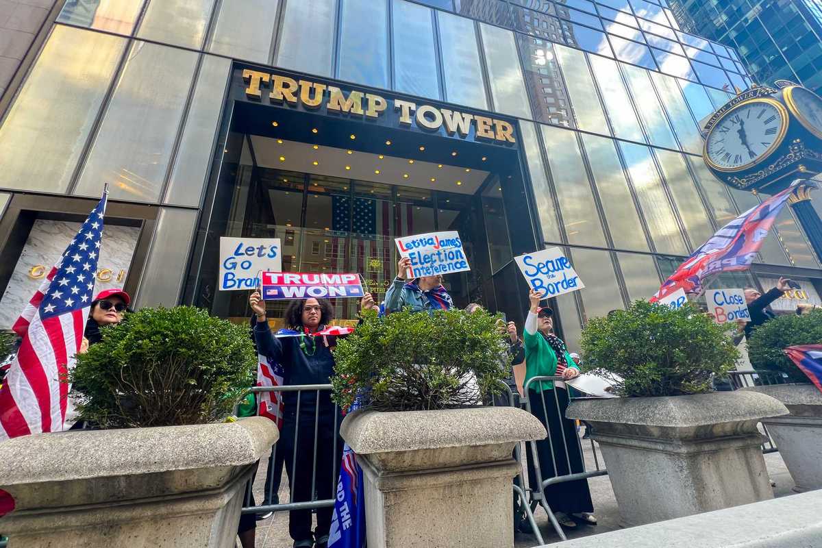 Dozens of Trump supporters showed up to the annual St. Patricks Day Parade along Fifth Avenue in New York City.