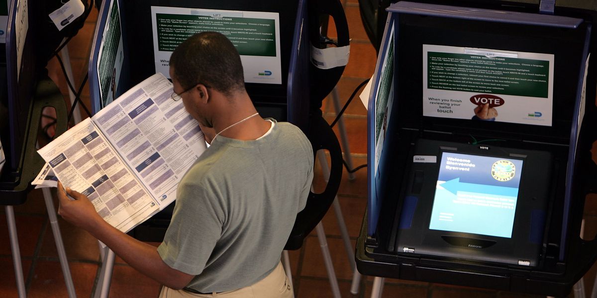 Voting machine maker drops paperless option. Will Congress do likewise?