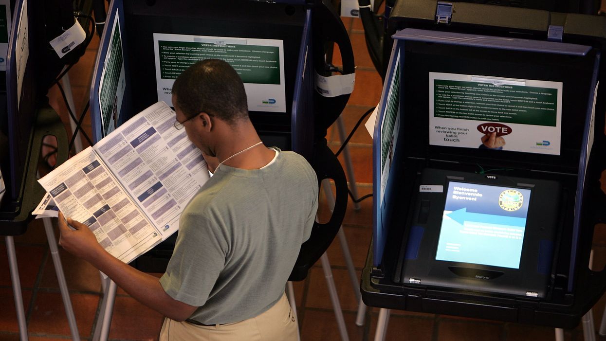 Voting machine maker drops paperless option. Will Congress do likewise?