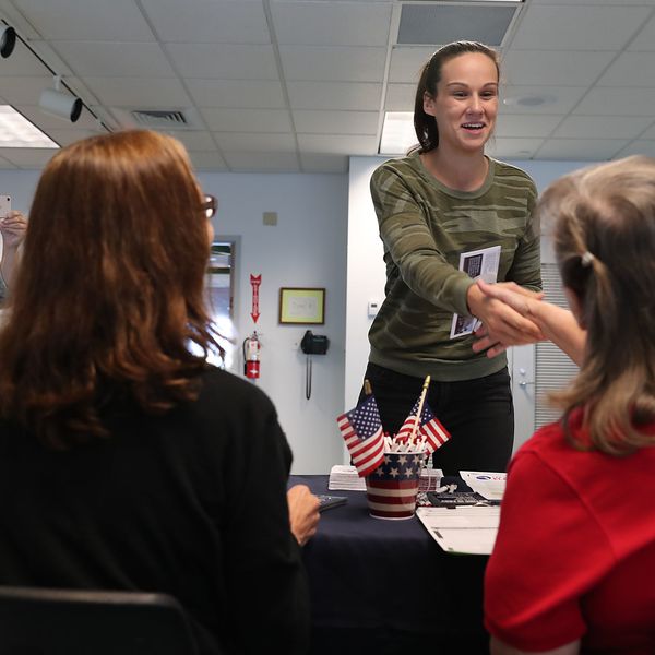 Former felon Erica Racz registering to voting