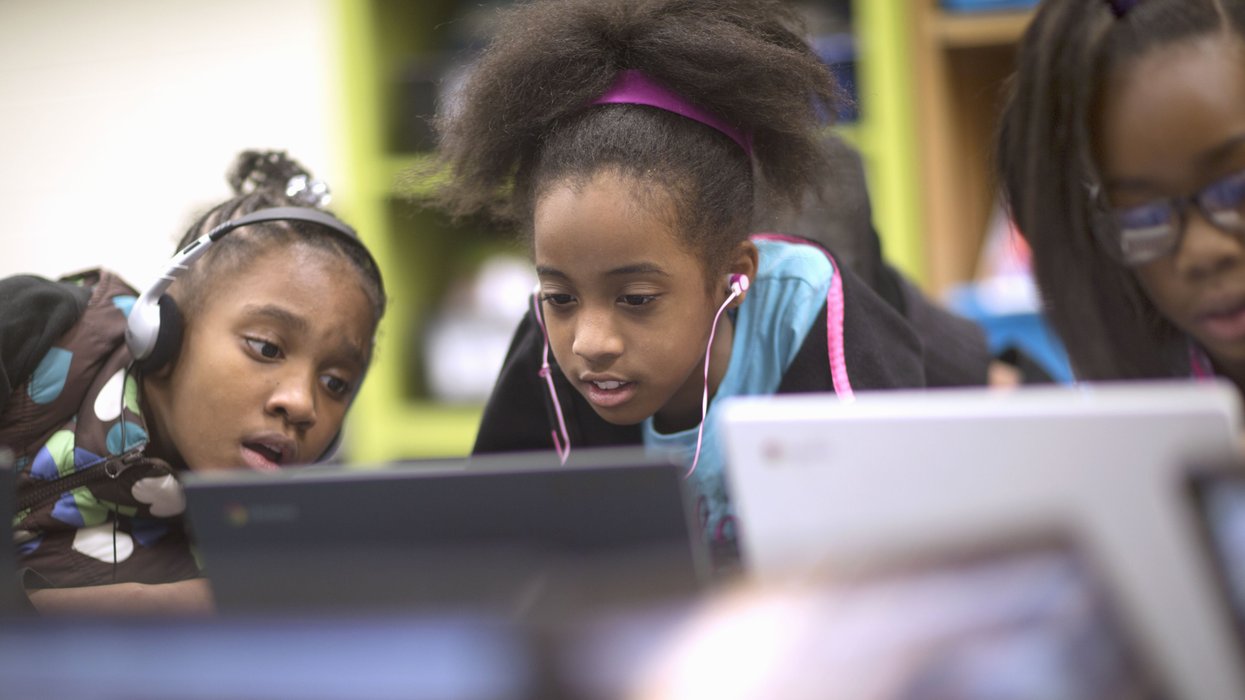 Fourth grade girls on computers