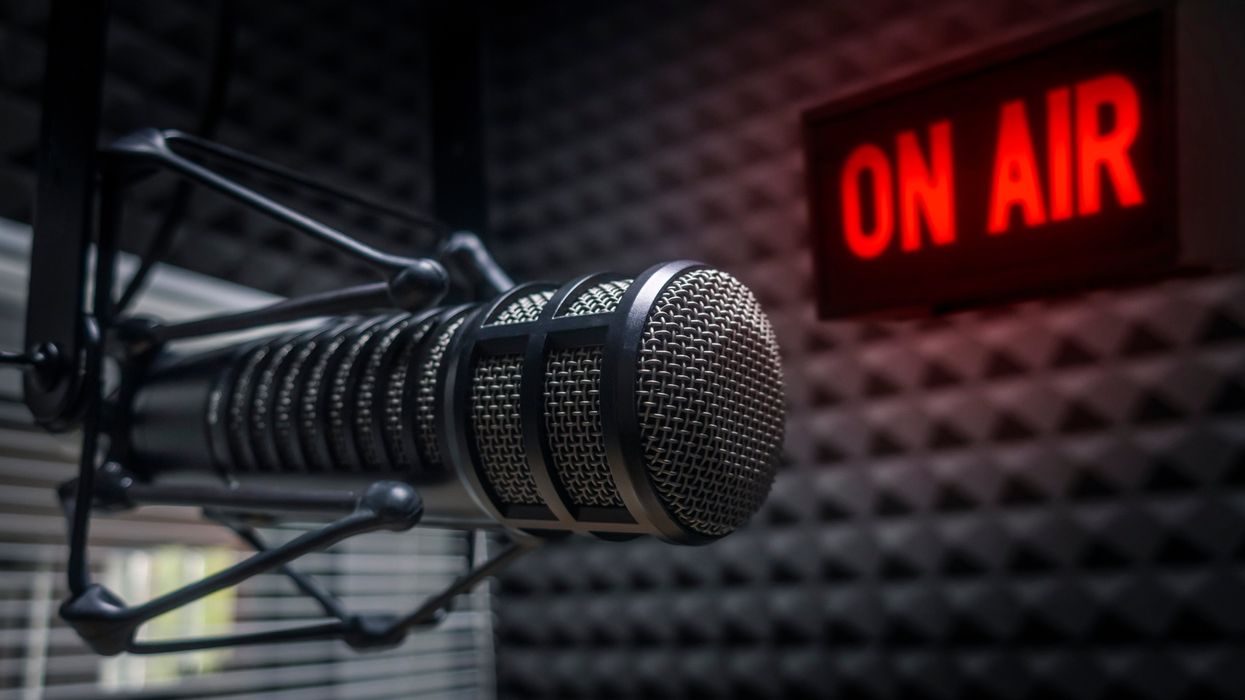 Radio Show Gives AR Students a Voice