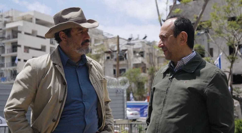 hugo balta speaks with meir javedanfar