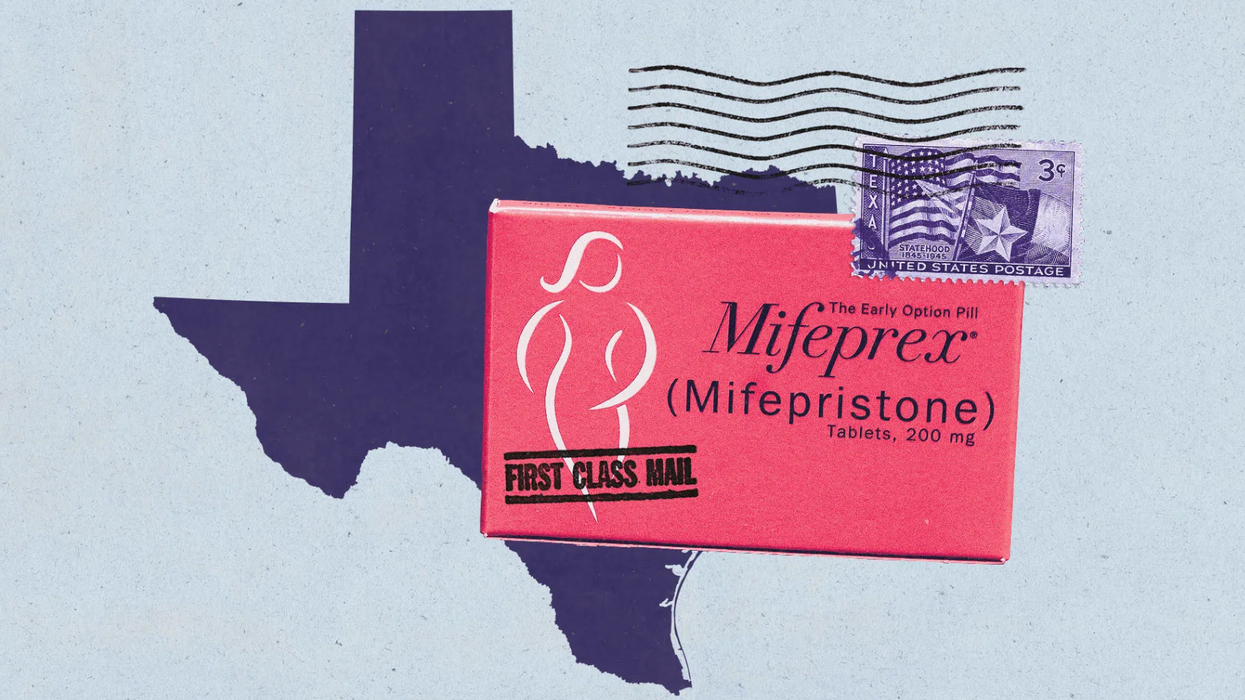 Illustration of the state of Texas' shape and a piece of mail.
