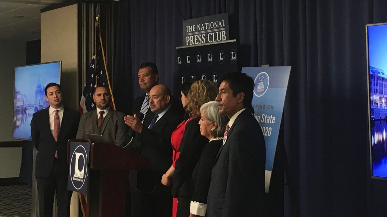 For Latino officials, census concerns go beyond citizenship question