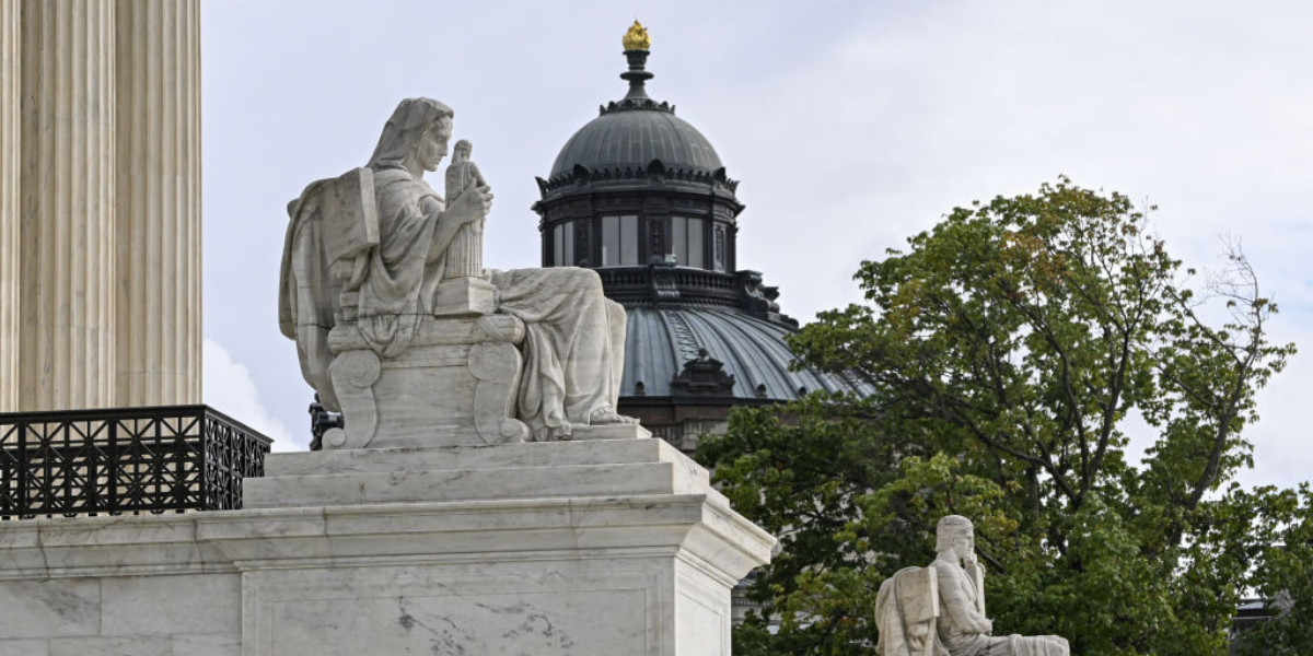 Chief Justice John Roberts and Chief Justice Roger Taney are Twins– separated by only 165 years