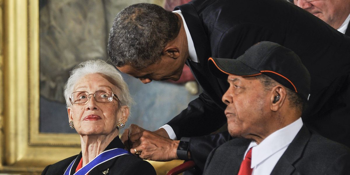 Katherine Johnson receives the Presidential Medal of Freedom from President Barack Obama
