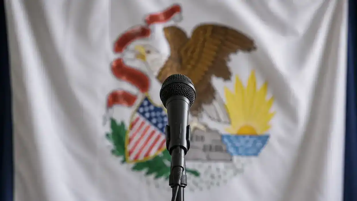 MICROPHONE WITH FLAG