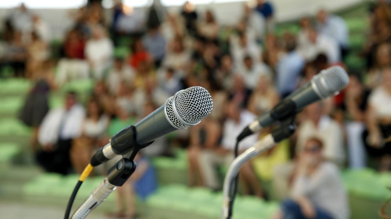 Setting Down the Microphone While Your Opponent Speaks