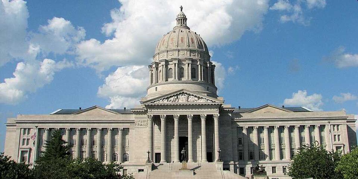 Missouri’s Secretary of State Says Voters Can’t Challenge the Gerrymandered Map