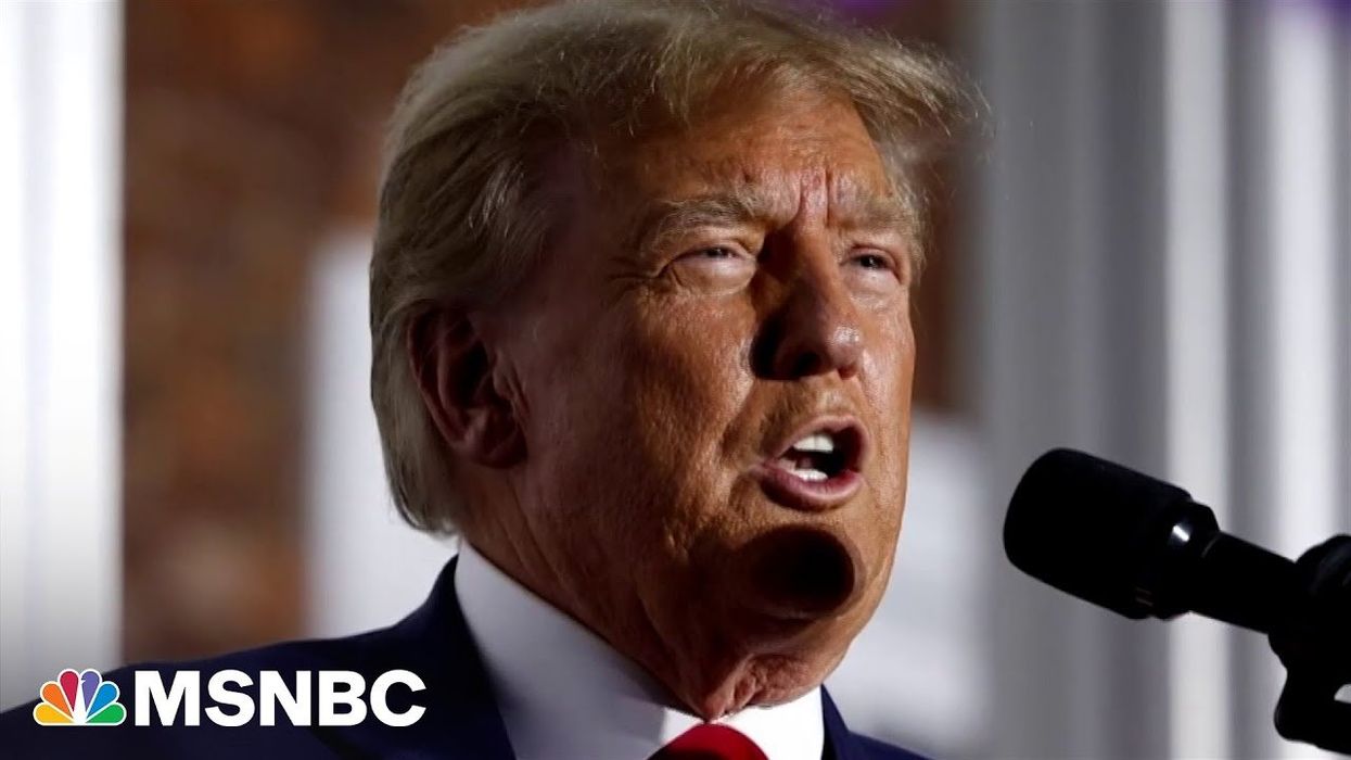 Video: Expert baffled by Trump contradicting legal team