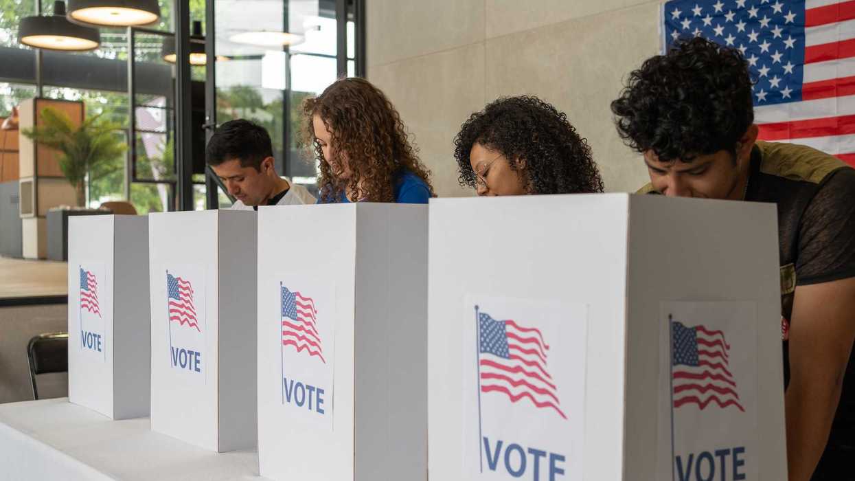 multiethnic American voters participating in the US election, showcasing the concept of choice in a democracy