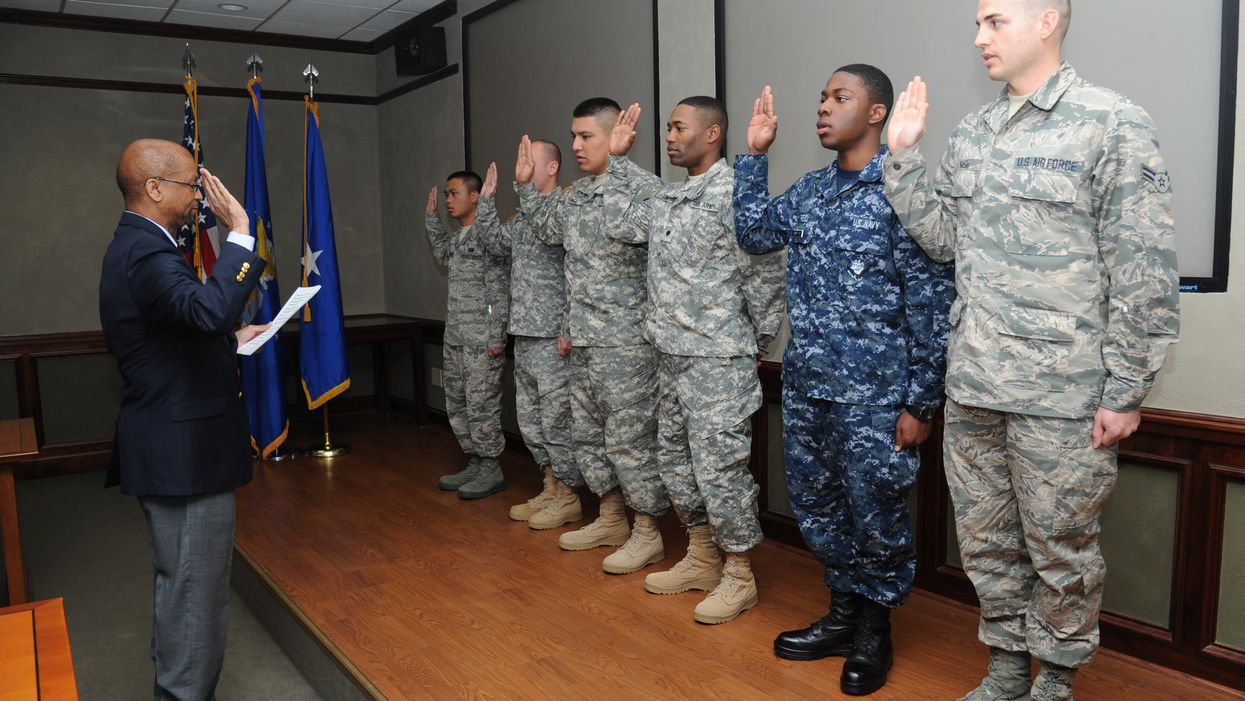 Naturalization ceremony in Mississippi
