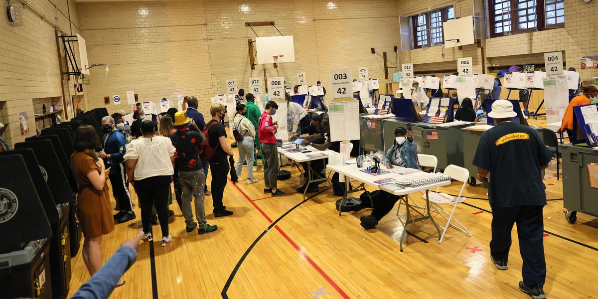 New York primary voters use ranked-choice voting