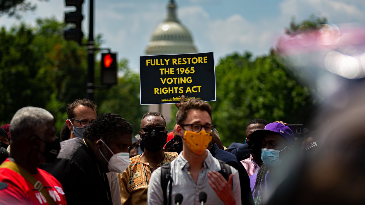 People protesting for voting rights in front of the Capitol