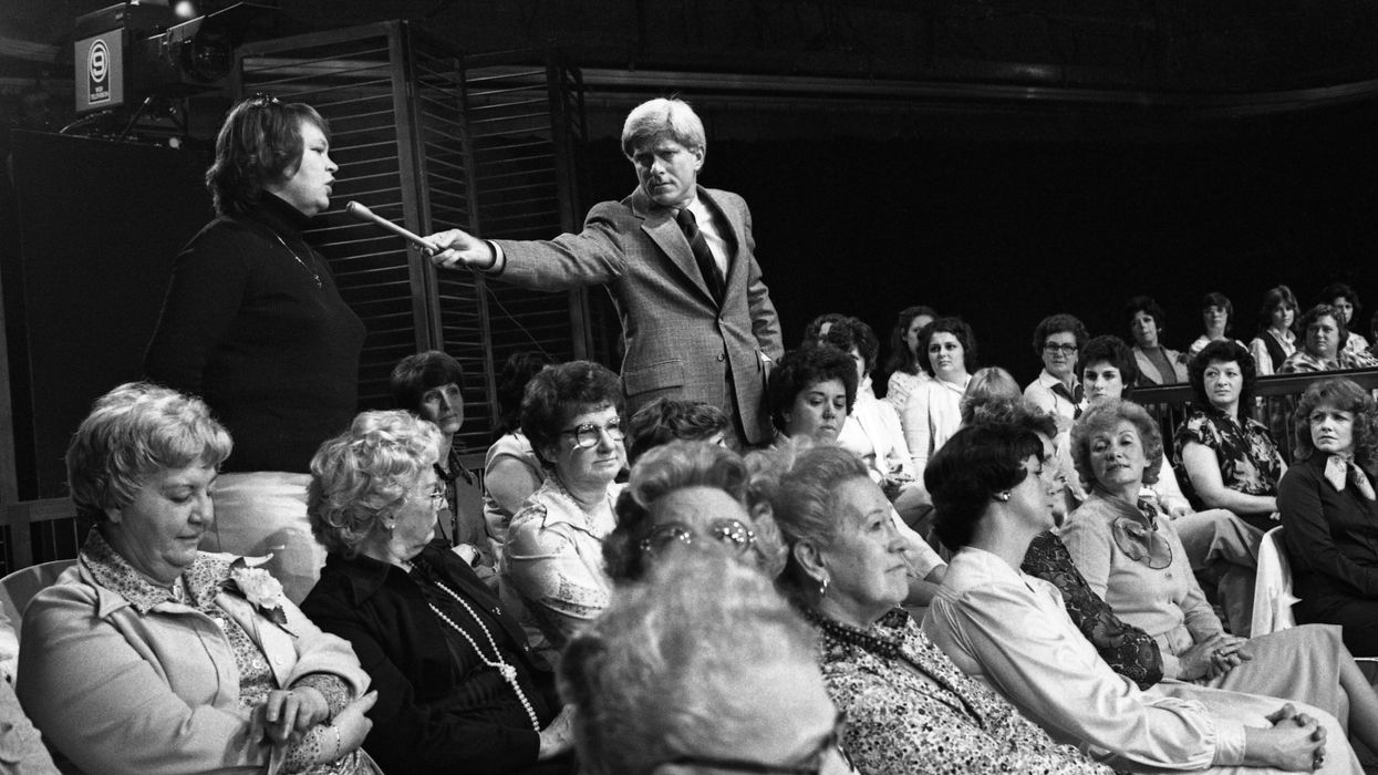 phil-donahue.jpg
