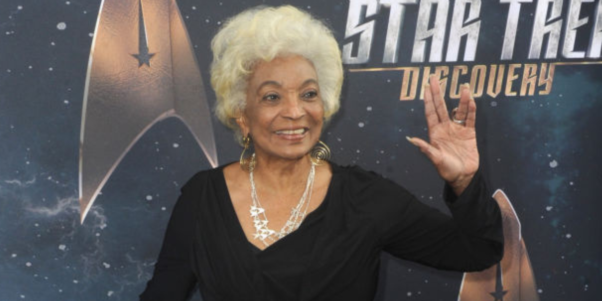 Nichelle Nichols, Lt. Uhura on 'Star Trek,' dies at 89