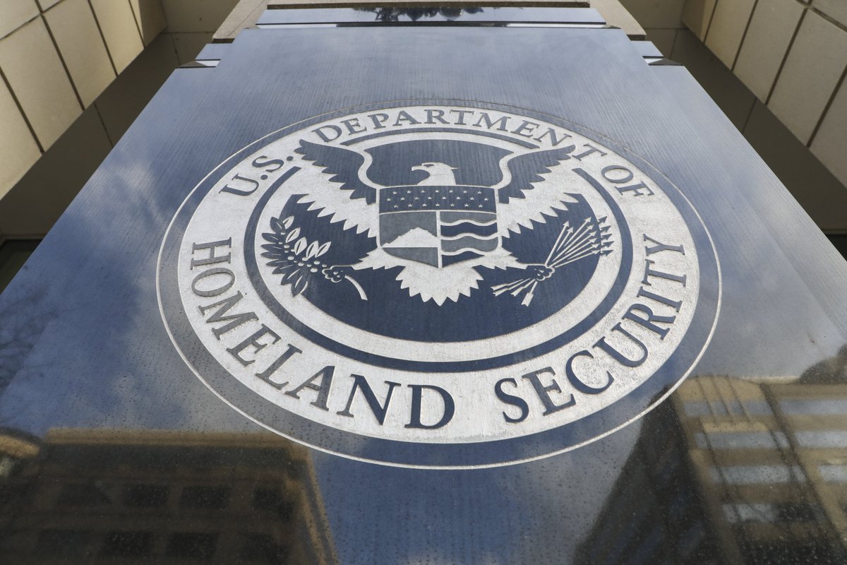 Photo of the Department of Homeland Security seal