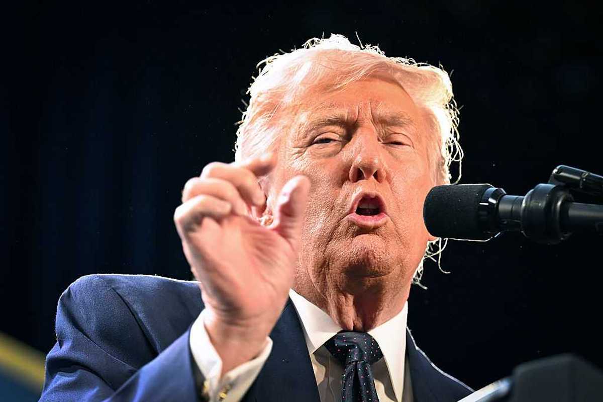 Trump: The King of Fake