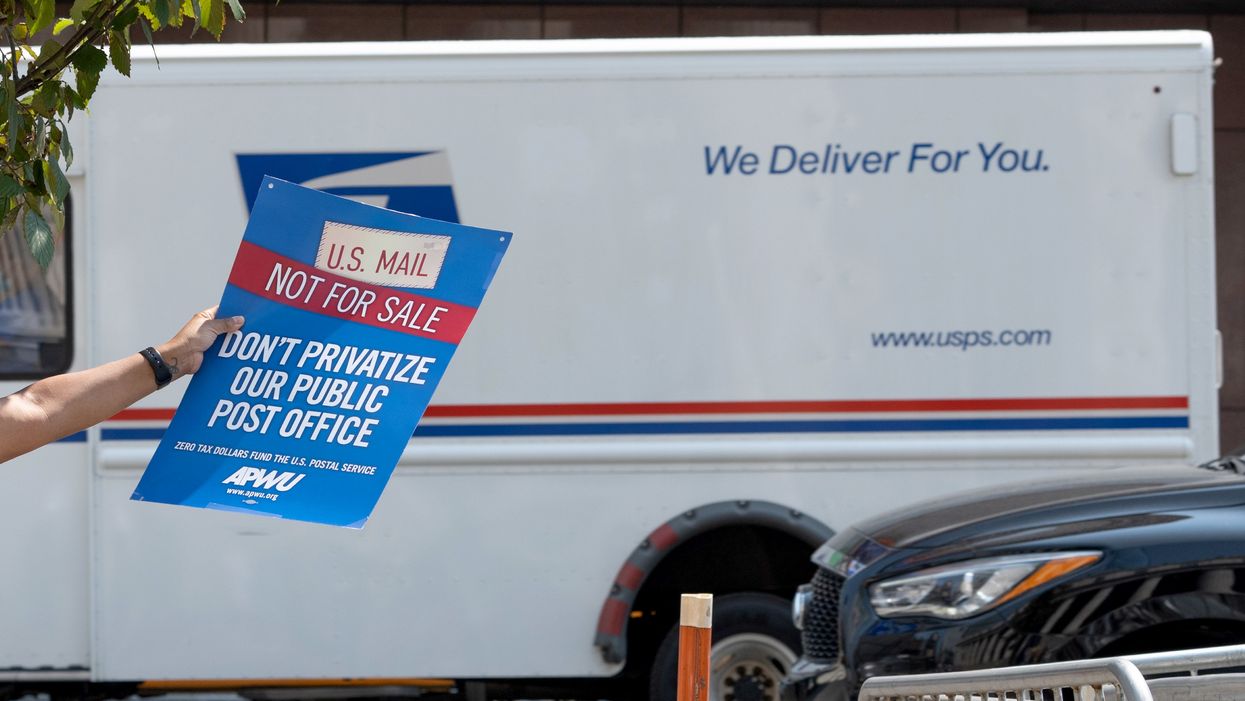 Protest supporting Postal Service