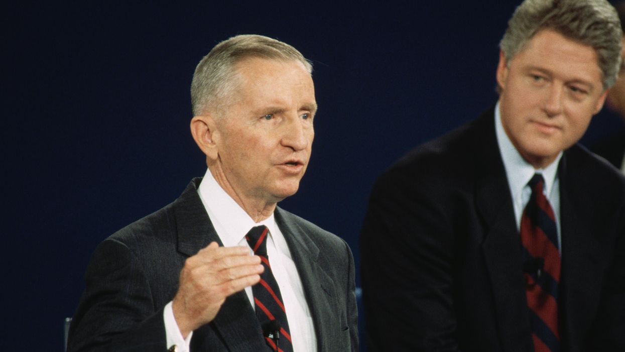 Ross Perot and Bill Clinton at the 1992 presidential debate