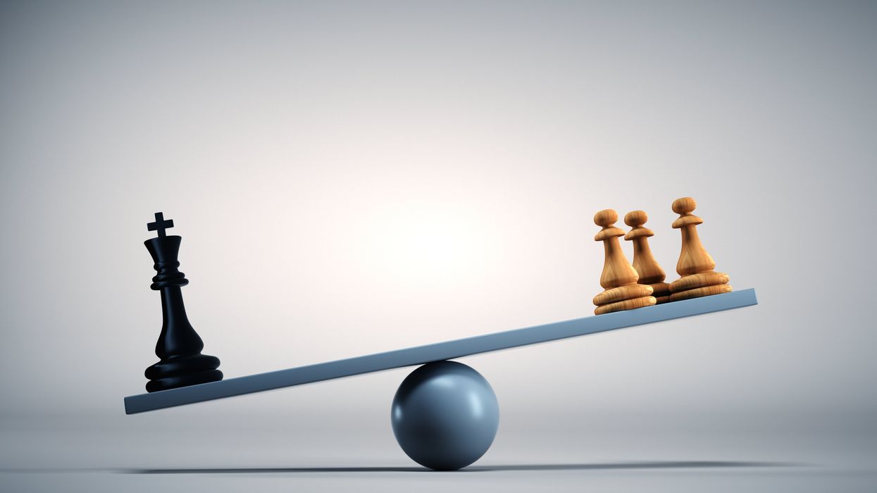 Scale showing inequality