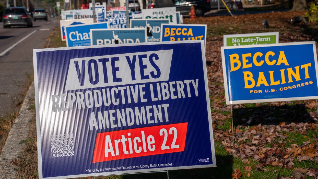 Sign supporting reproductive rights ballot measure in Vermont