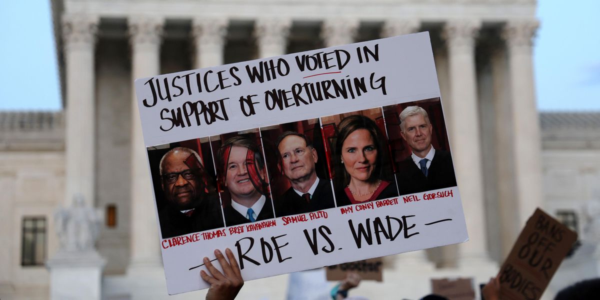 Sign: The Suprme Court justices supporting the draft opinion overturning Roe v. Wade