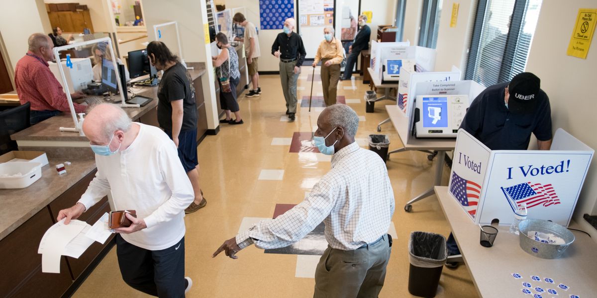 South Carolina poll workers