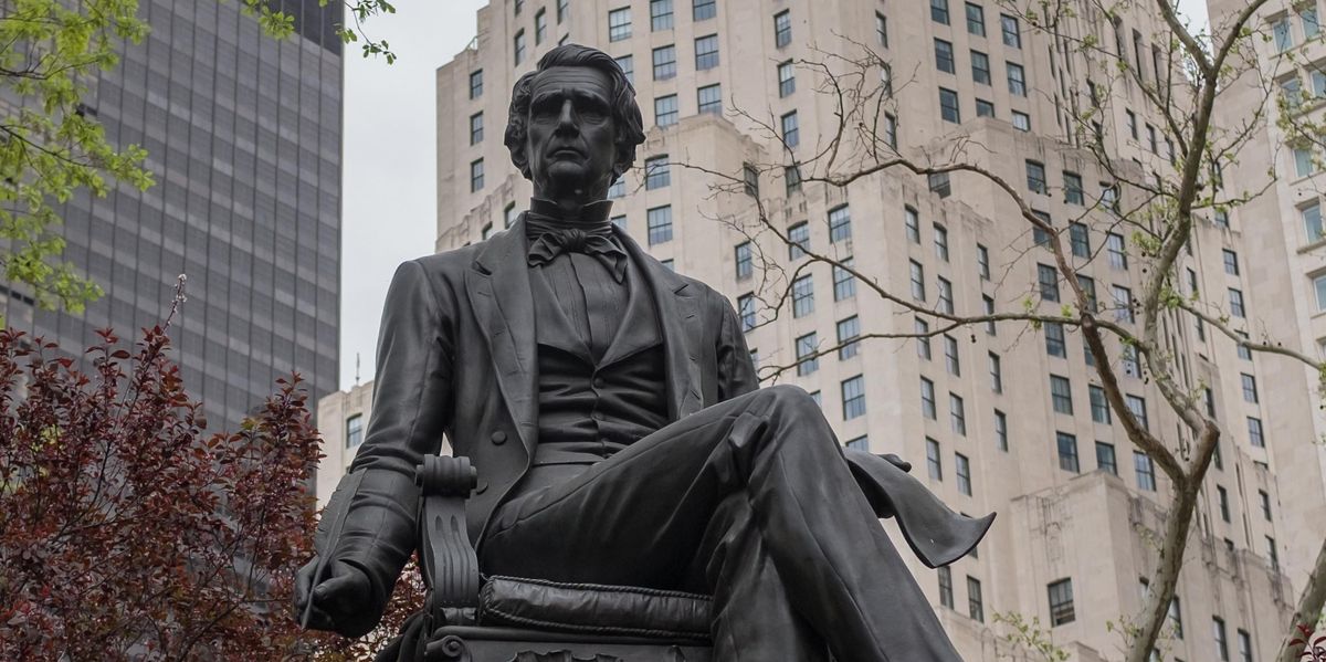 Statue of William Henry Seward