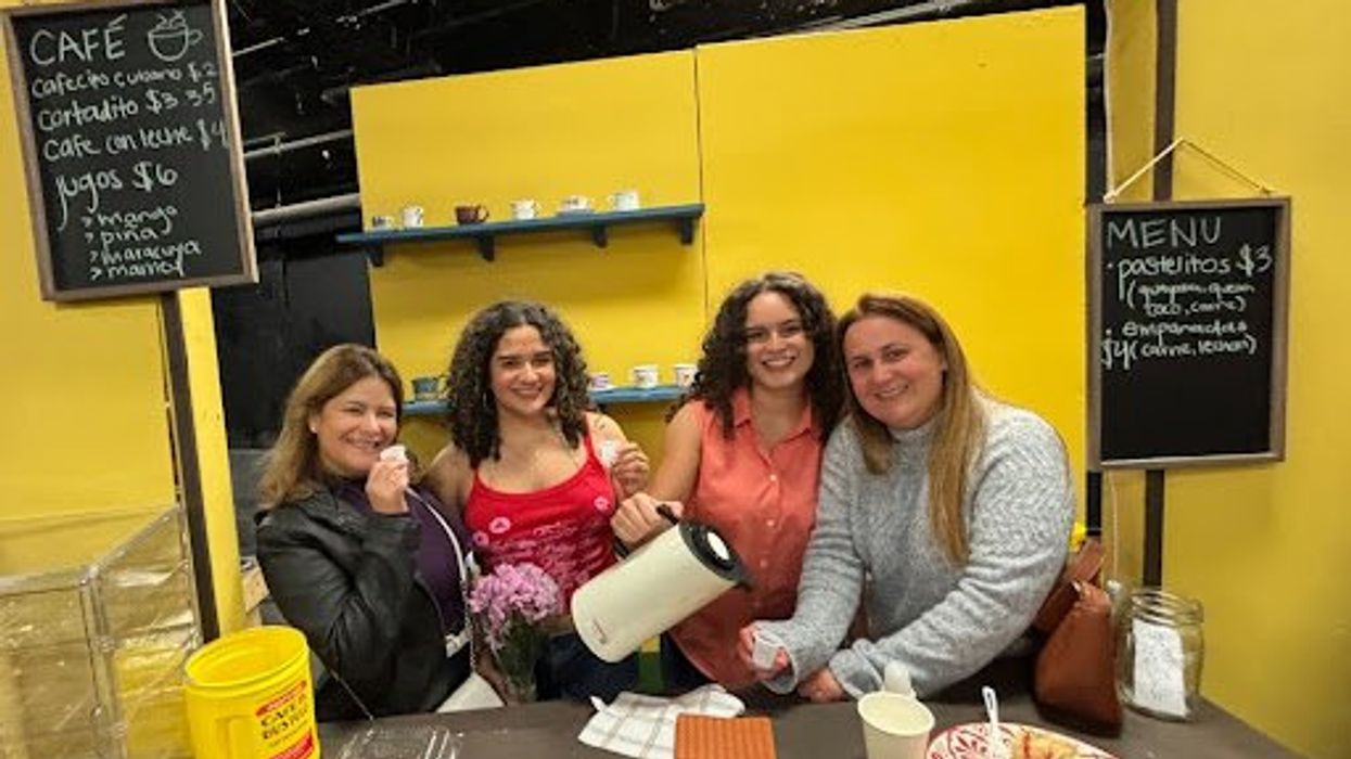 La Ventanita: Uniting Conservative Mothers and Liberal Daughters