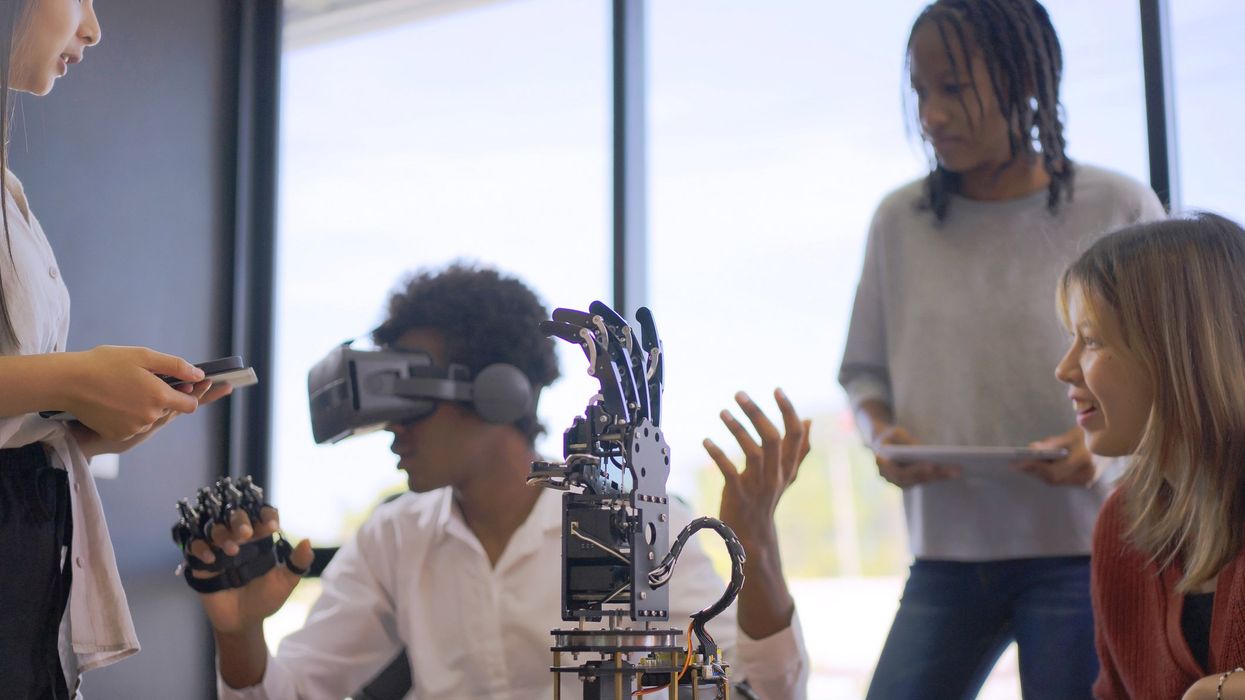 Lost Sams and Missing Fei-Feis: Why America Needs AI Guides Now