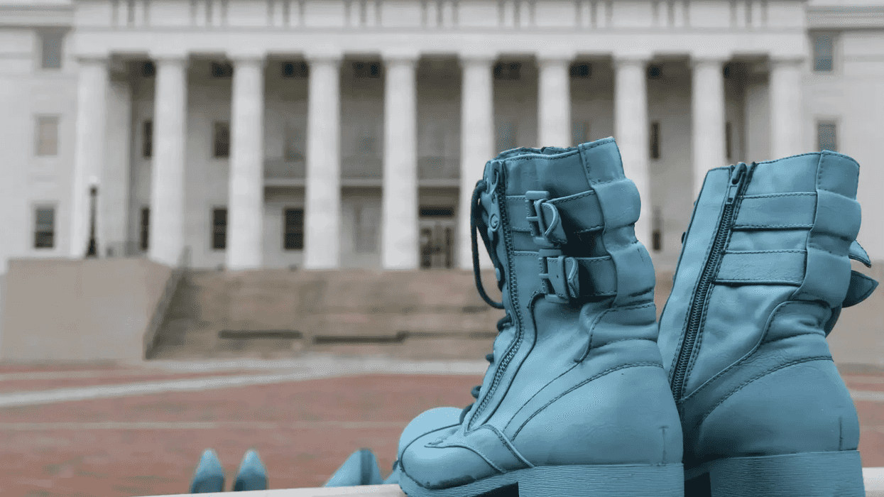 Teal shoes are displayed outside Naval Medical Center Portsmouth