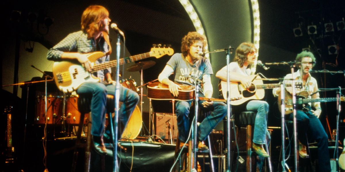 the eagles performing hotel california in the 1980s