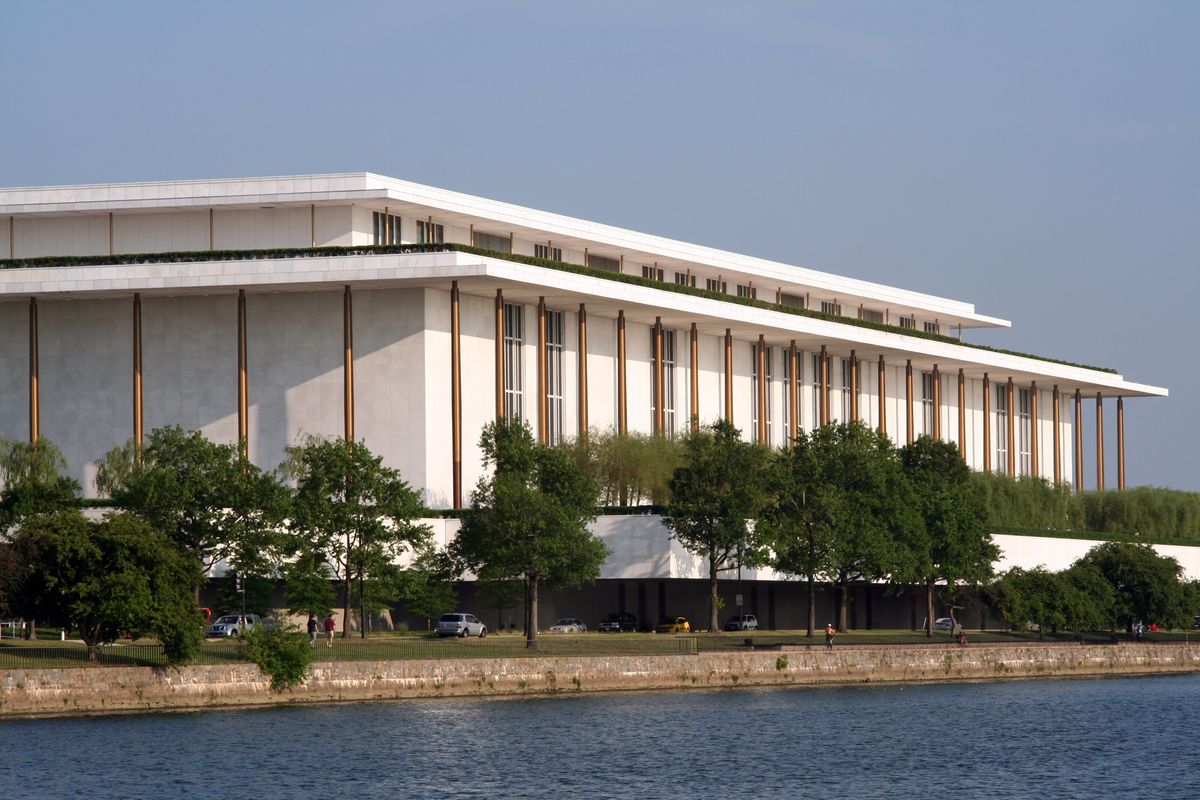 Congress Bill Spotlight: Make Entertainment Great Again (MEGA) Act, Renaming Kennedy Center to Trump Center