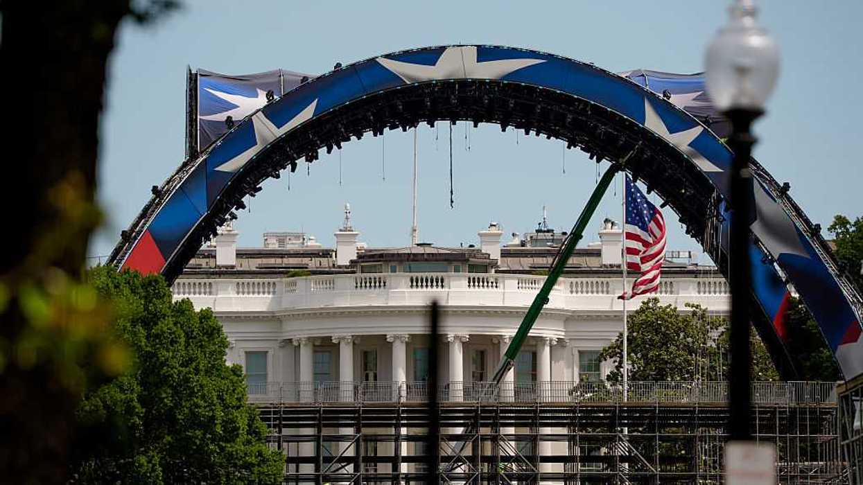The White House's Lawn.