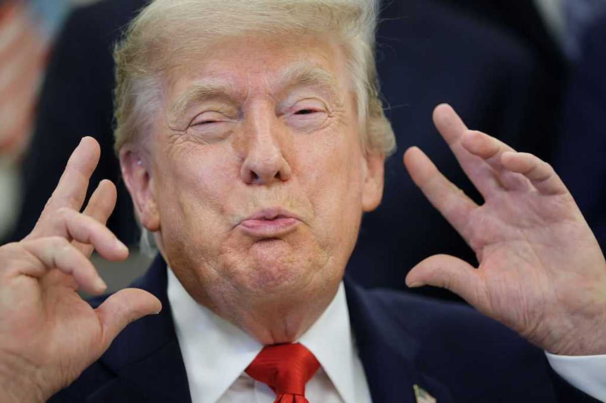 A Republic at a Crossroads — A President Exposed