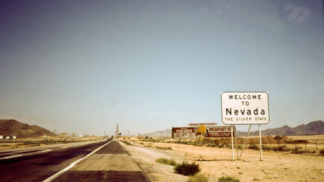 Welcome to Nevada sign